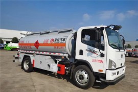 Jiefang 8500 Liters Oil Truck 