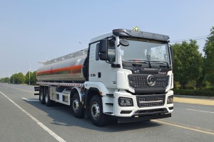 SHACMAN 8X4 26.3m³ Oil Delivery Truck 