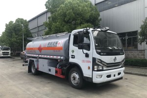 Dongfeng 4X2 8.5m³ Refueling Truck With Fuel Dispenser