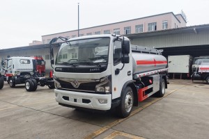 Dongfeng 4X2 8 Tons Refueling Truck With Fuel Dispenser