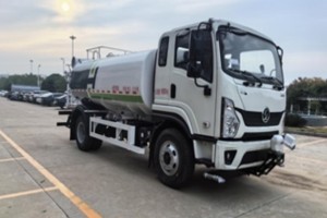 SHACMAN X9 12m³ water sprinkling truck