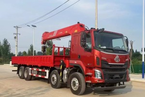 Liuqi H5 8X4 14 ton truck with crane