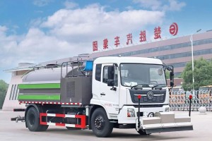 Dongfeng 4X2 Road High Pressure Cleaning Vehicle