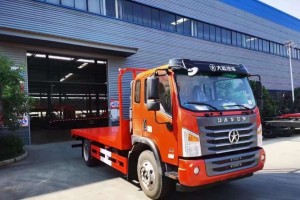 Dayun 4X2 flatbed vehicle without ladder
