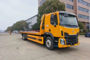 Liuqi 4X2 obstacle clearing vehicle