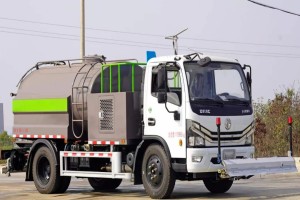 Dongfeng D7 4X2 Road High Pressure Cleaning Vehicle