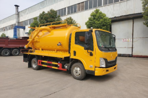 Liuqi 6m³ cleaning and suction truck