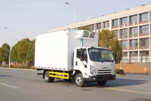 JMC Kaiyun 4X2 refrigerated truck